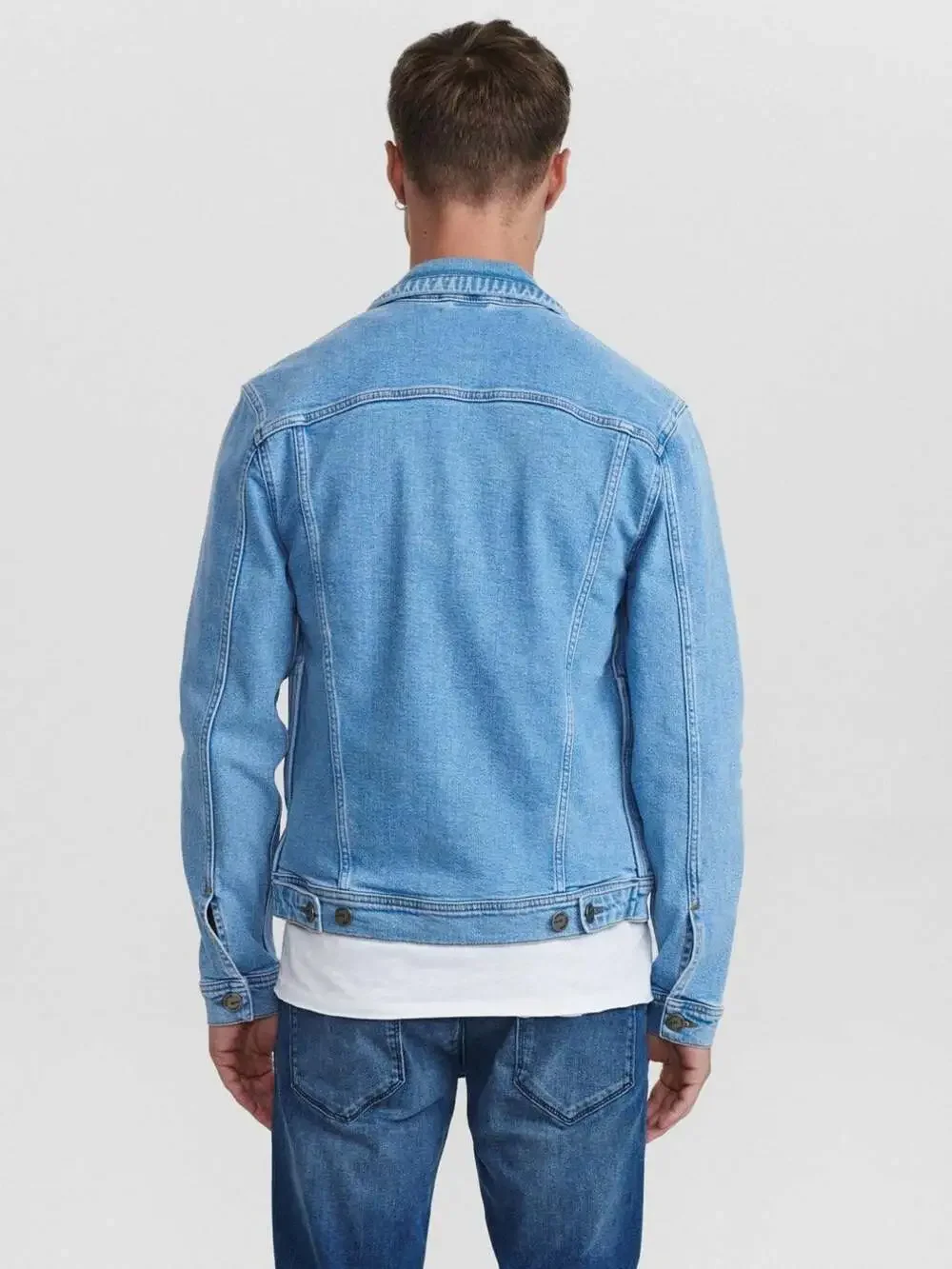 Gabba details brand